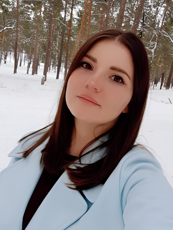 Стефания привлекальеная девушка из Ясиноватой цена от 2500 руб