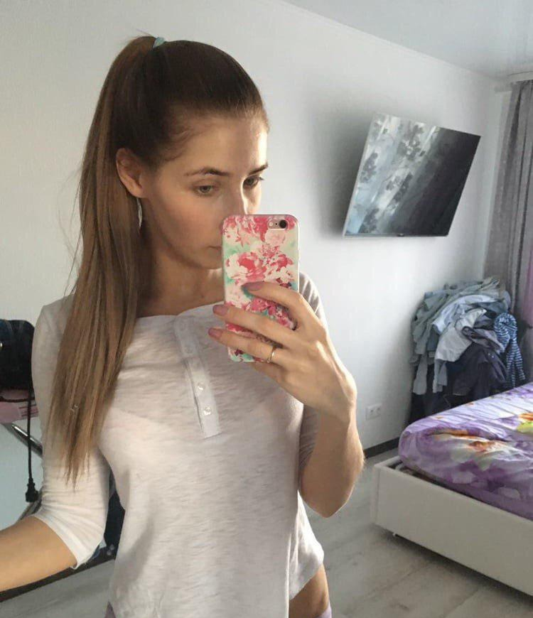 Света привлекальеная девушка из Ясиноватой цена от 3500 руб