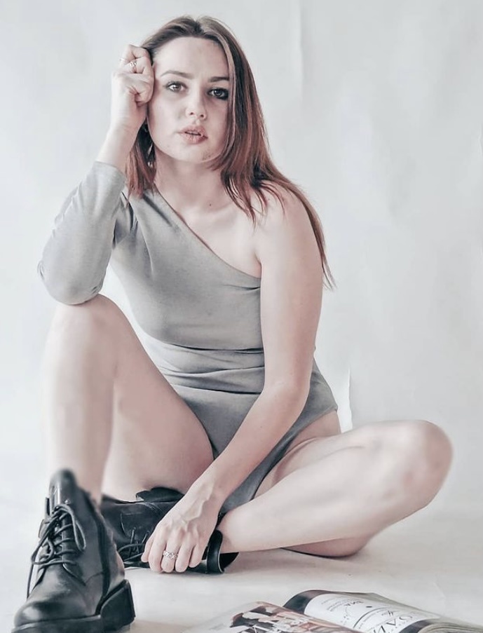 🎥 Нана привлекальеная девушка из Ясиноватой цена от 6000 руб