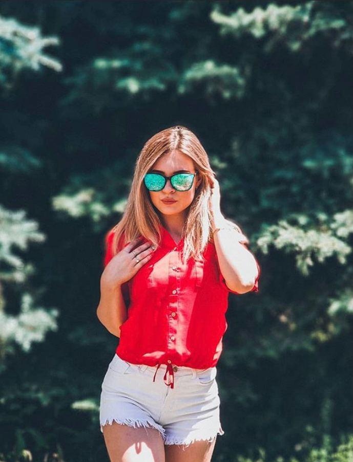 🎥 Люда привлекальеная девушка из Ясиноватой цена от 5000 руб