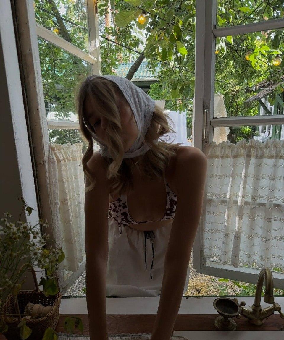 Дашуля привлекальеная девушка из Ясиноватой цена от 6000 руб