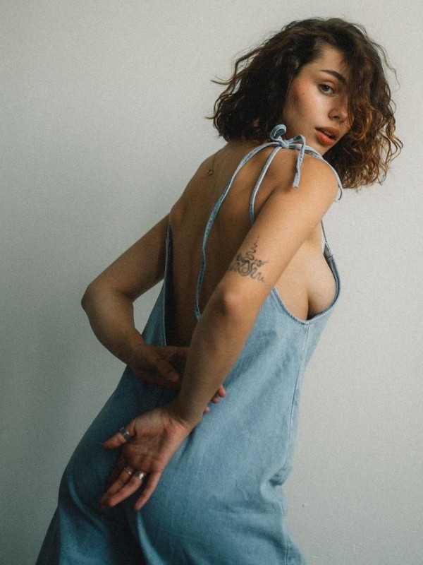 Катрина привлекательная девушка из Ясиноватой цена от 6000 руб